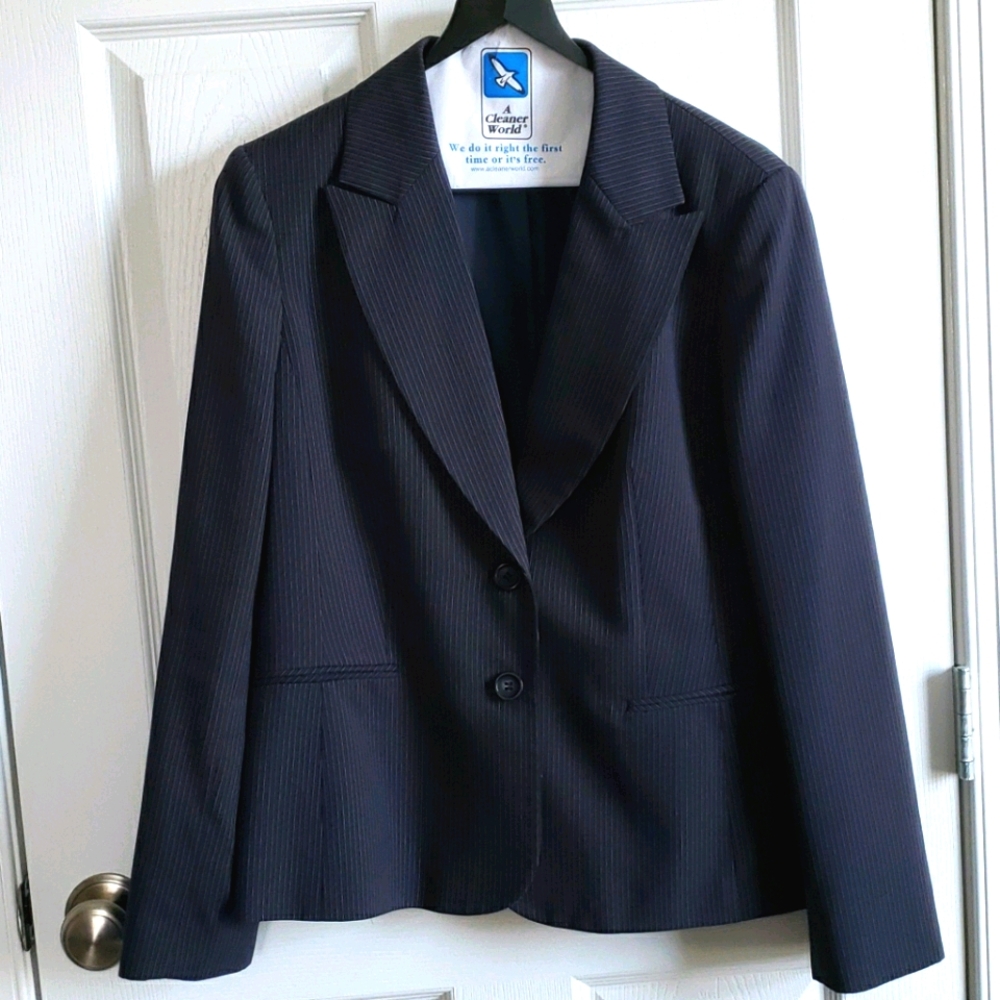 Nine West business pant suit. Size 12